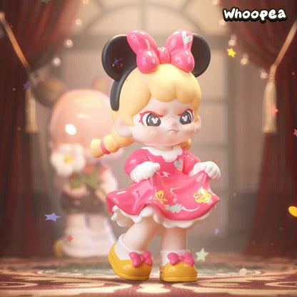 DORA LOVES MlCKEY Series Figures, Blind Box